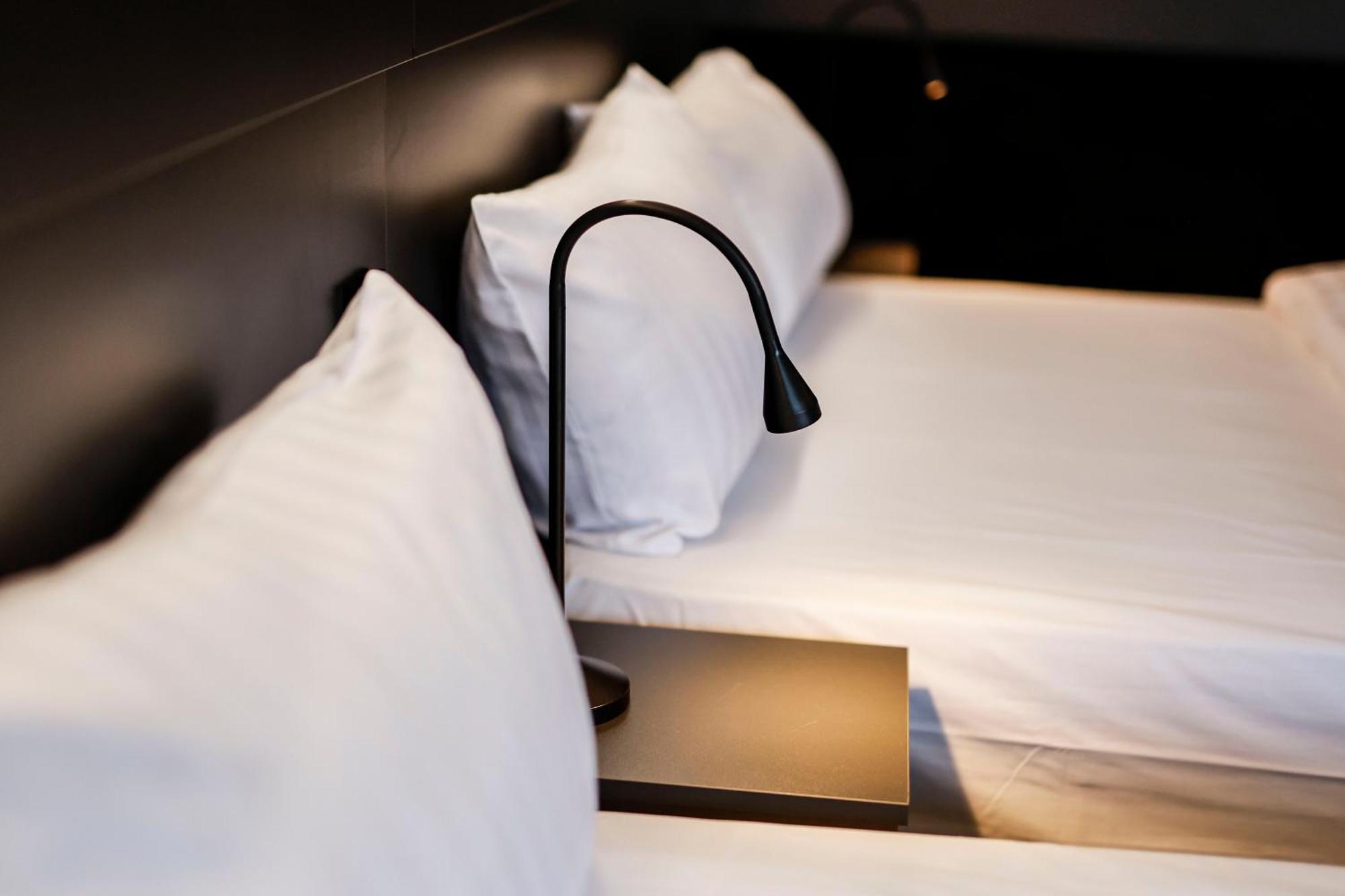 Sleephotels Cosmos Amburgo Esterno foto
